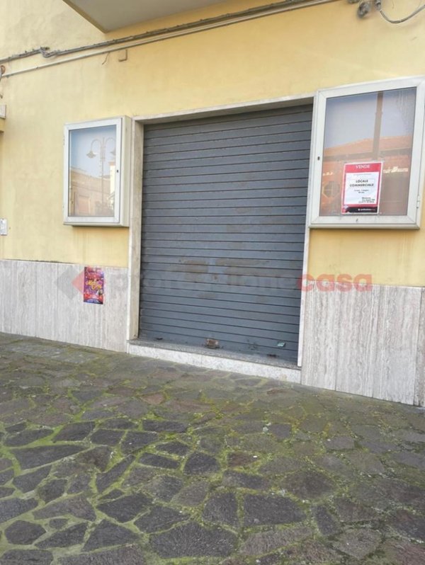 trivano in vendita a Minturno in zona Scauri