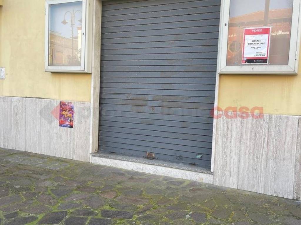 trivano in vendita a Minturno in zona Scauri