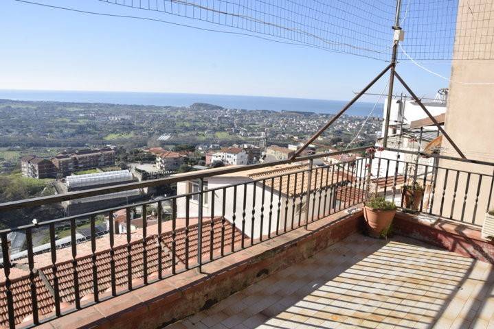 casa indipendente in vendita a Minturno