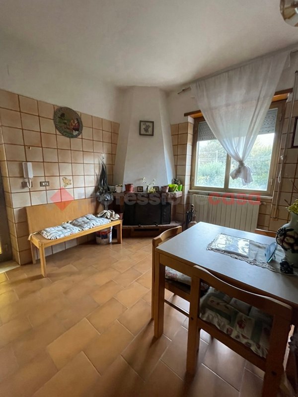 casa indipendente in vendita a Minturno