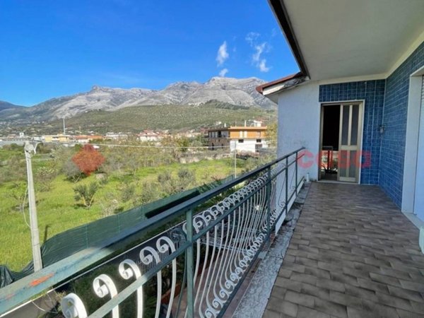 appartamento in vendita a Minturno in zona Scauri