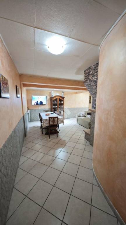 casa indipendente in vendita a Minturno in zona Marina