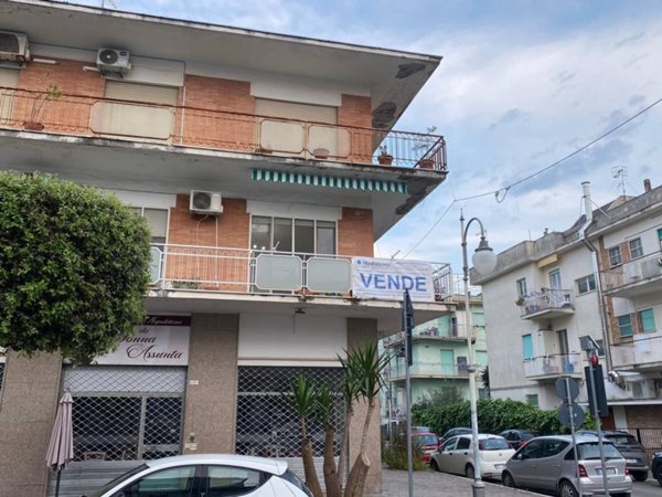 appartamento in vendita a Minturno in zona Scauri