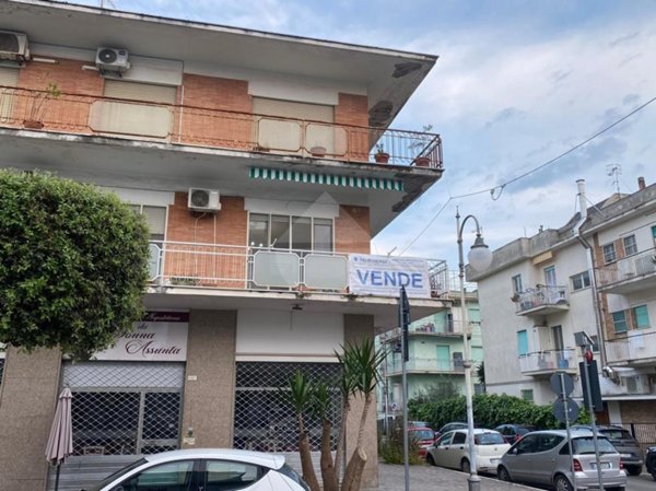 appartamento in vendita a Minturno in zona Scauri