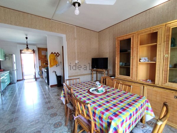 appartamento in vendita a Minturno in zona Scauri
