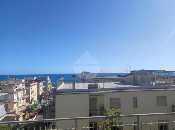 appartamento in vendita a Minturno in zona Scauri