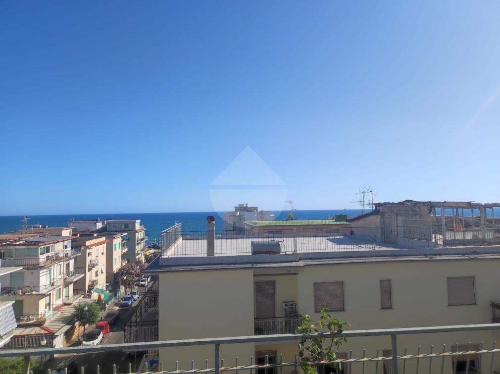 appartamento in vendita a Minturno in zona Scauri