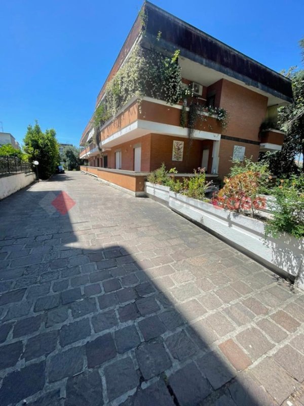 appartamento in vendita a Minturno in zona Scauri