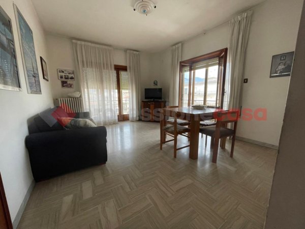 appartamento in vendita a Minturno in zona Scauri