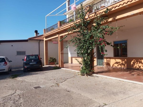 appartamento in vendita a Minturno in zona Marina