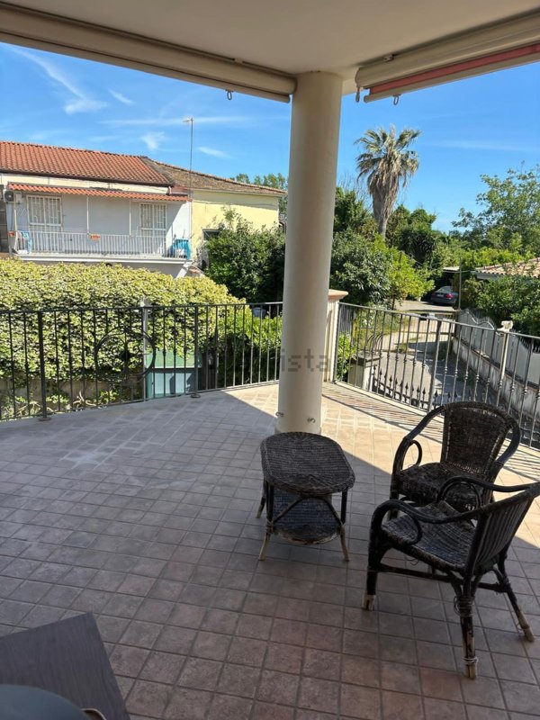 casa indipendente in vendita a Minturno