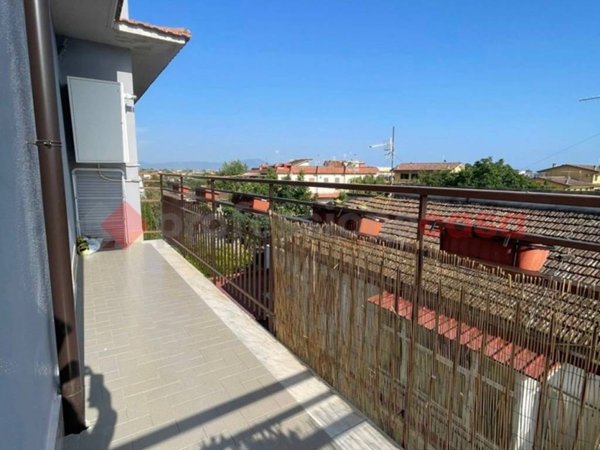 appartamento in vendita a Minturno in zona Scauri