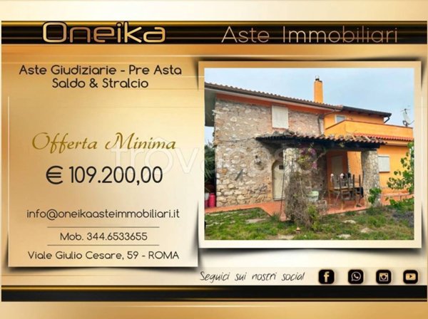 casa indipendente in vendita a Minturno