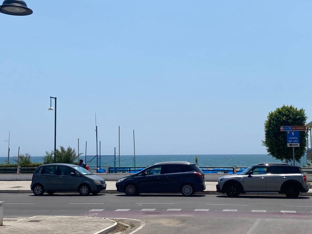 appartamento in vendita a Minturno in zona Scauri