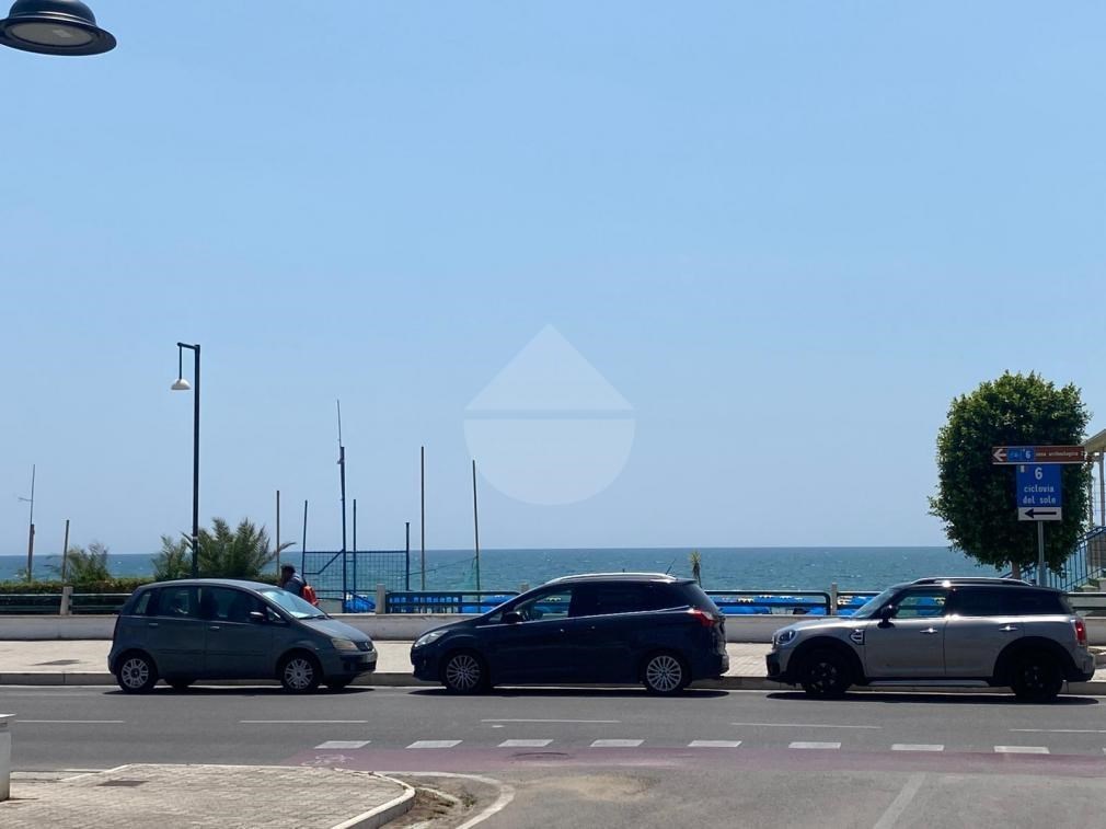 appartamento in vendita a Minturno in zona Scauri