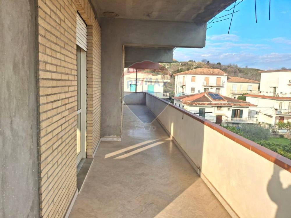 appartamento in vendita a Minturno in zona Scauri