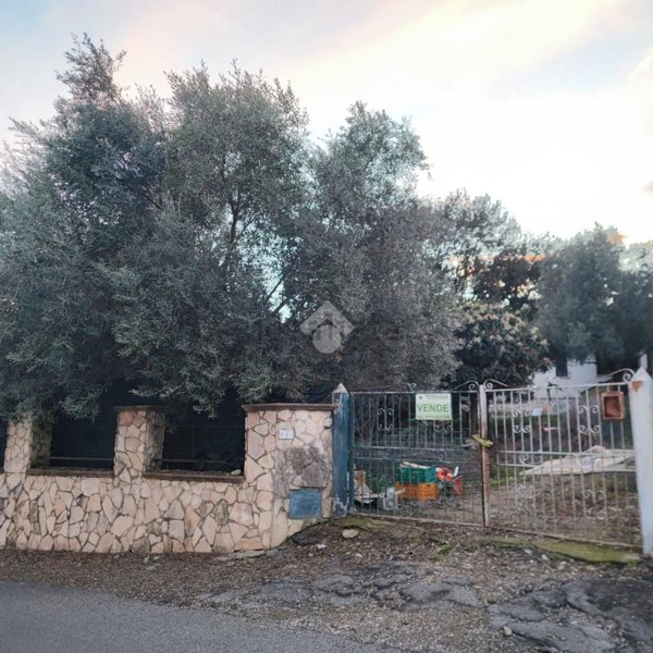 appartamento in vendita a Minturno in zona Scauri