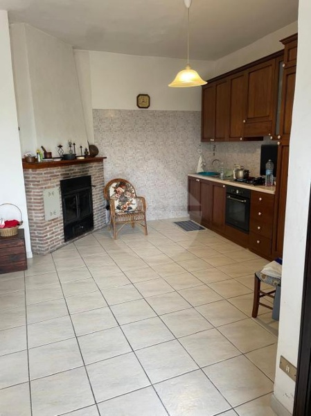 casa indipendente in vendita a Minturno in zona Tufo