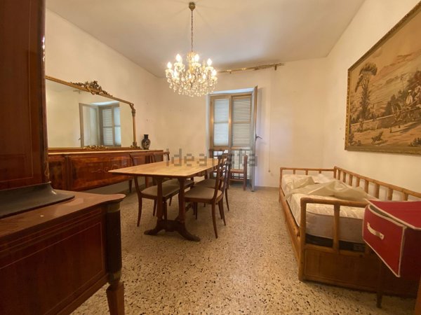 appartamento in vendita a Minturno in zona Scauri