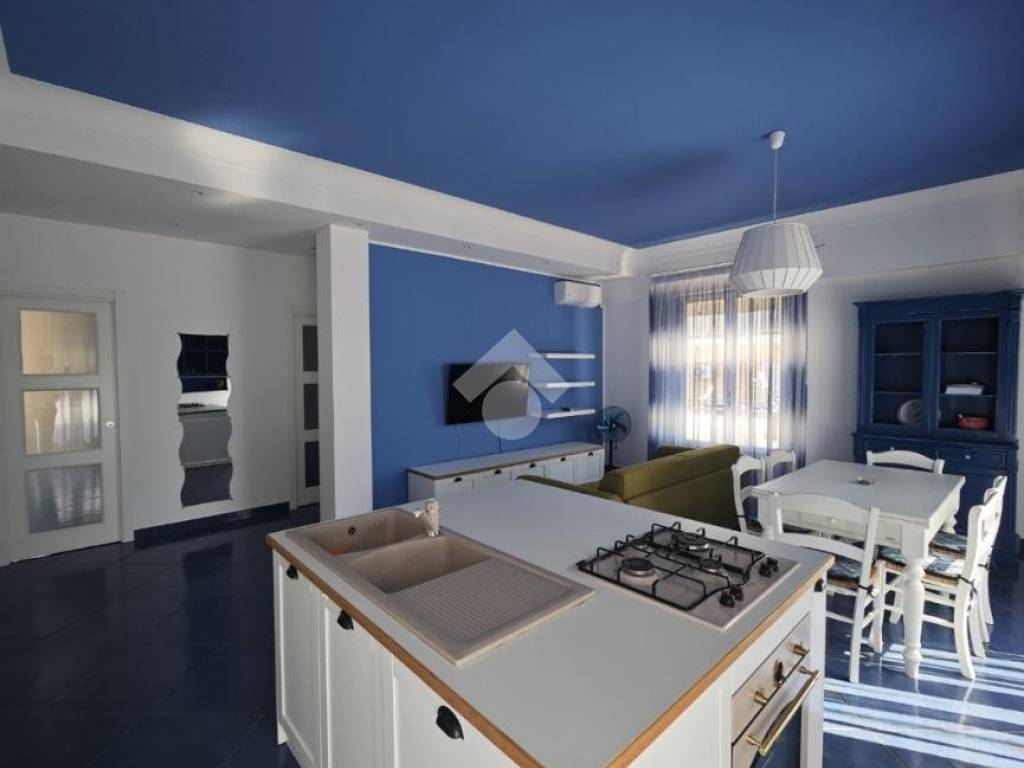 appartamento in vendita a Minturno in zona Scauri