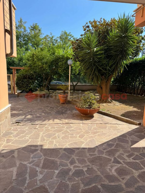 appartamento in vendita a Minturno in zona Scauri