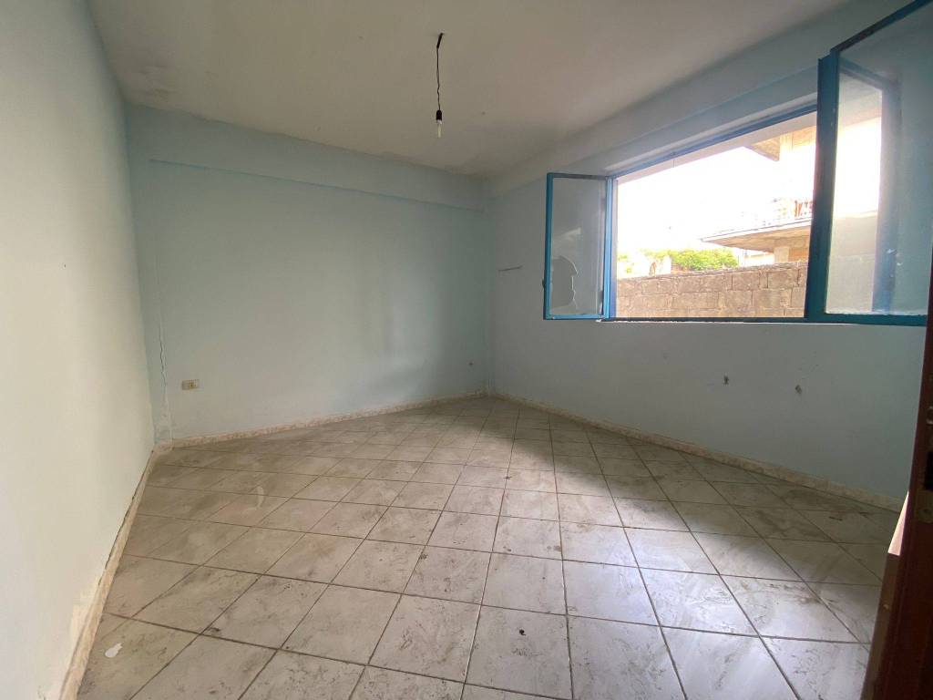 appartamento in vendita a Minturno in zona Scauri