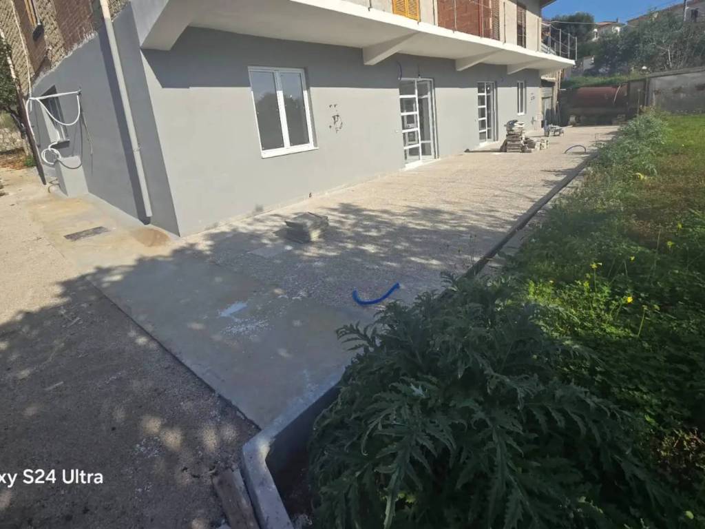 appartamento in vendita a Minturno in zona Scauri