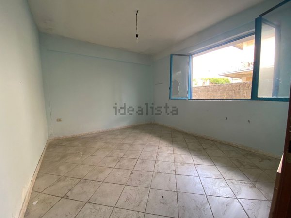 appartamento in vendita a Minturno in zona Scauri