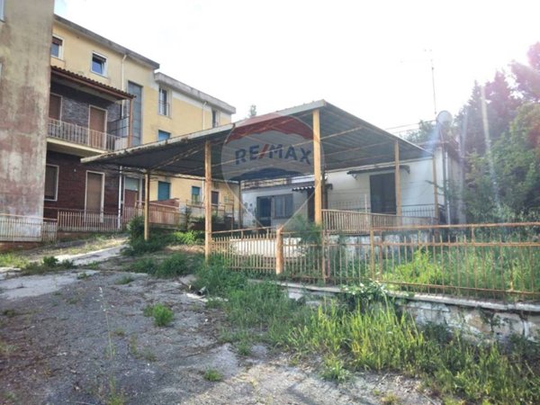 casa indipendente in vendita a Minturno in zona Marina