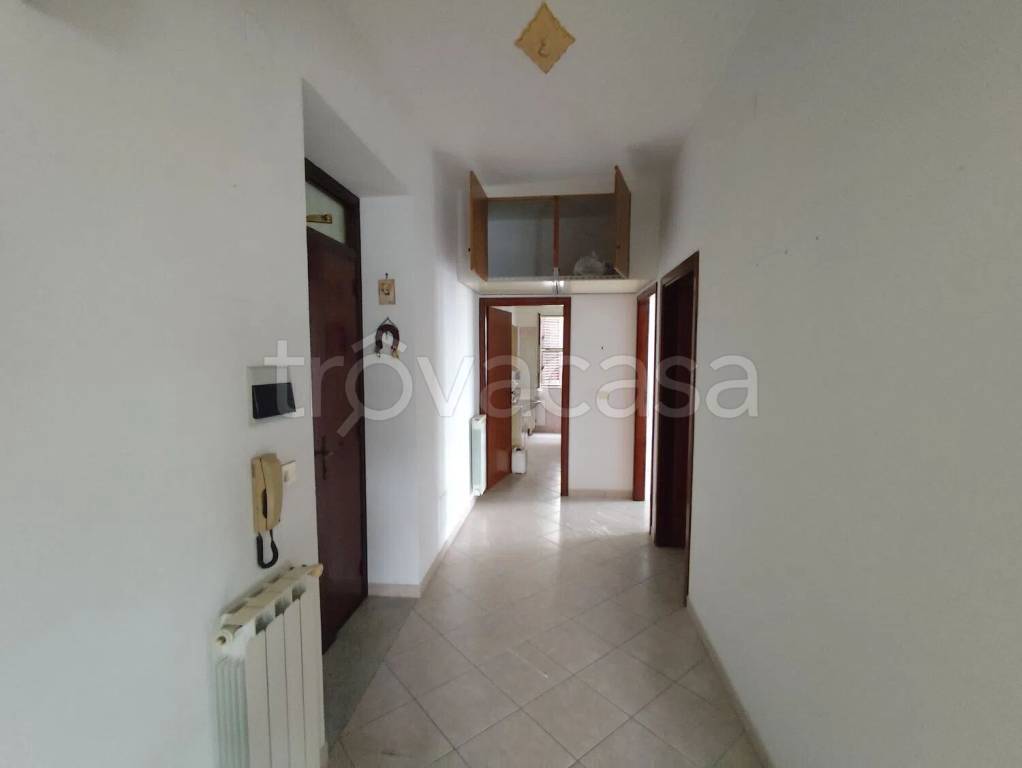 appartamento in vendita a Minturno in zona Scauri