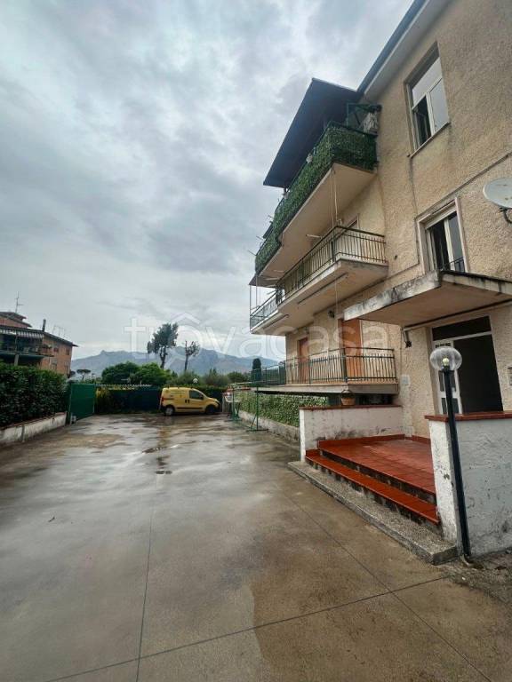 appartamento in vendita a Minturno in zona Marina