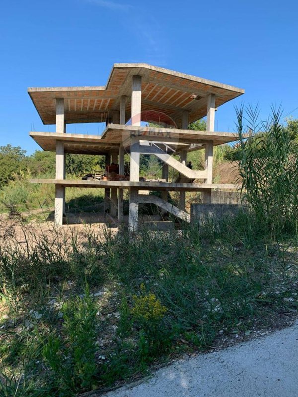 casale in vendita a Minturno