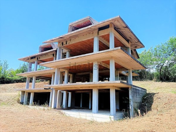 casa indipendente in vendita a Minturno