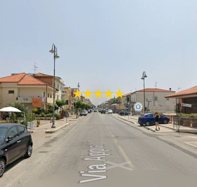 appartamento in vendita a Minturno in zona Scauri