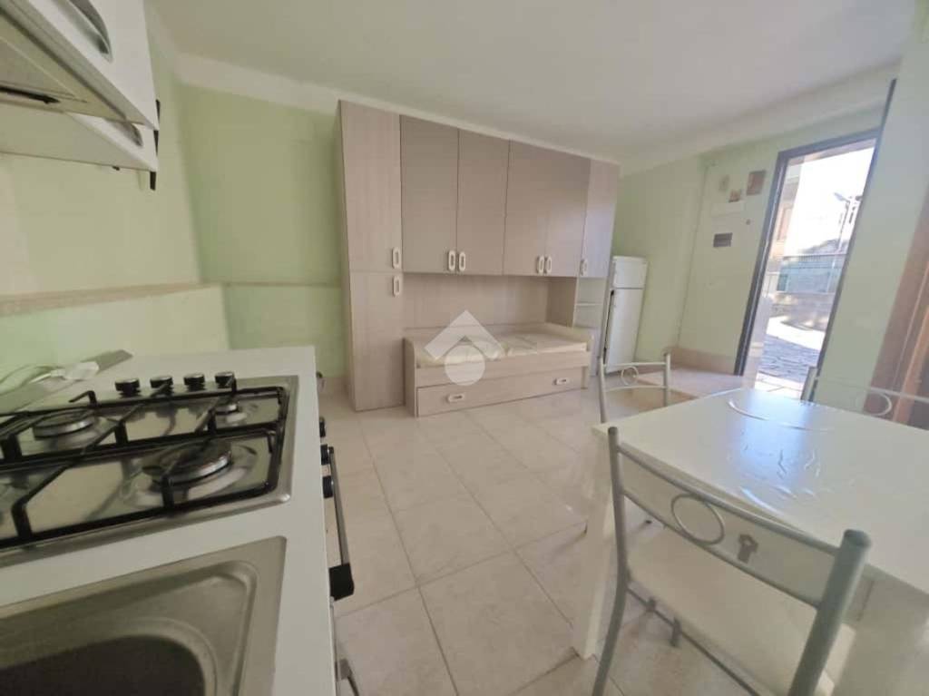 appartamento in vendita a Minturno in zona Scauri