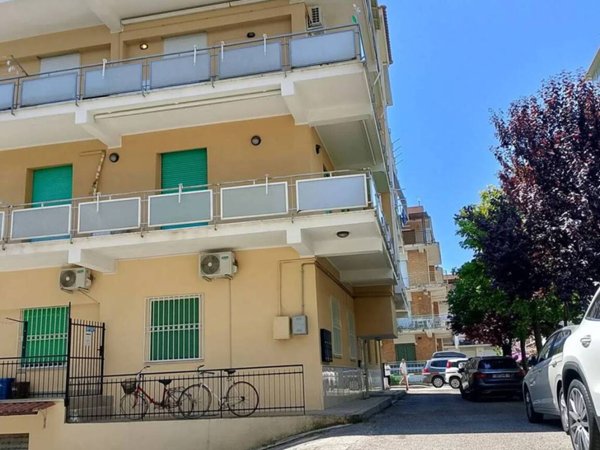 appartamento in vendita a Minturno in zona Scauri