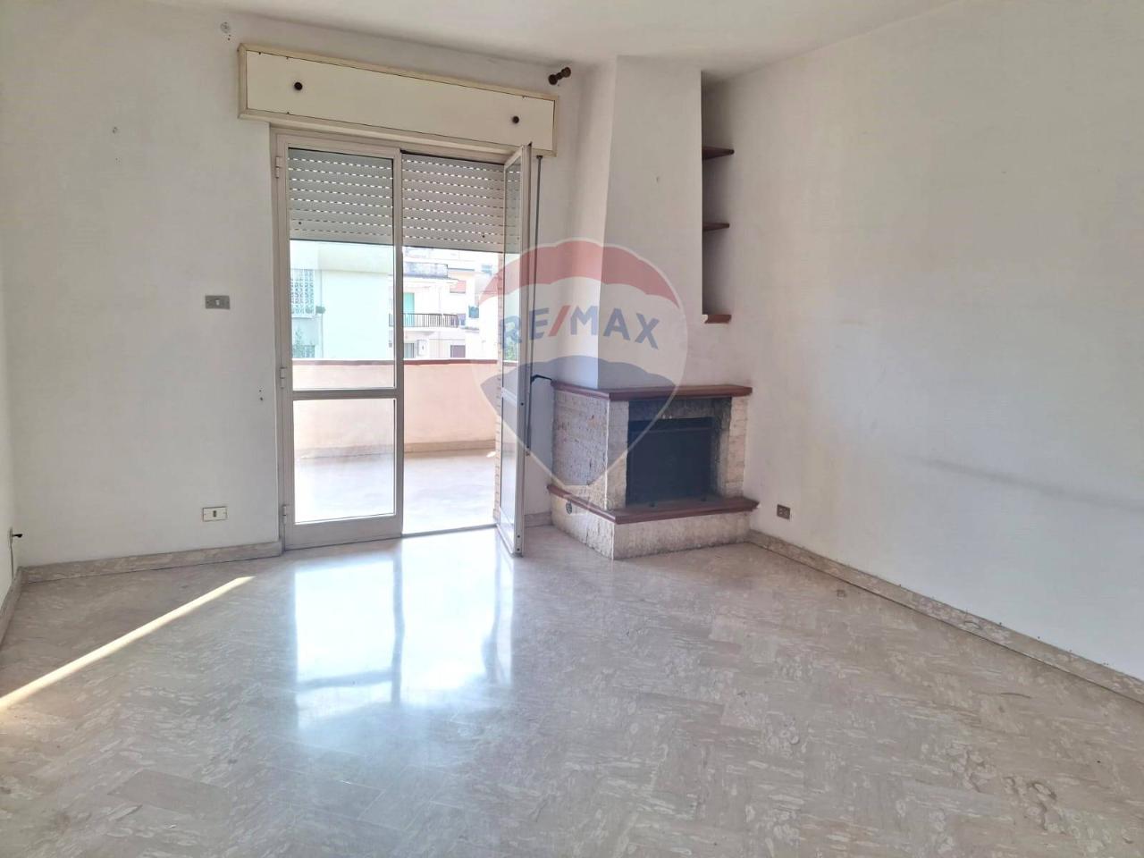 appartamento in vendita a Minturno in zona Scauri