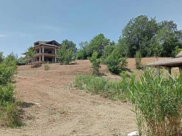 casa indipendente in vendita a Minturno