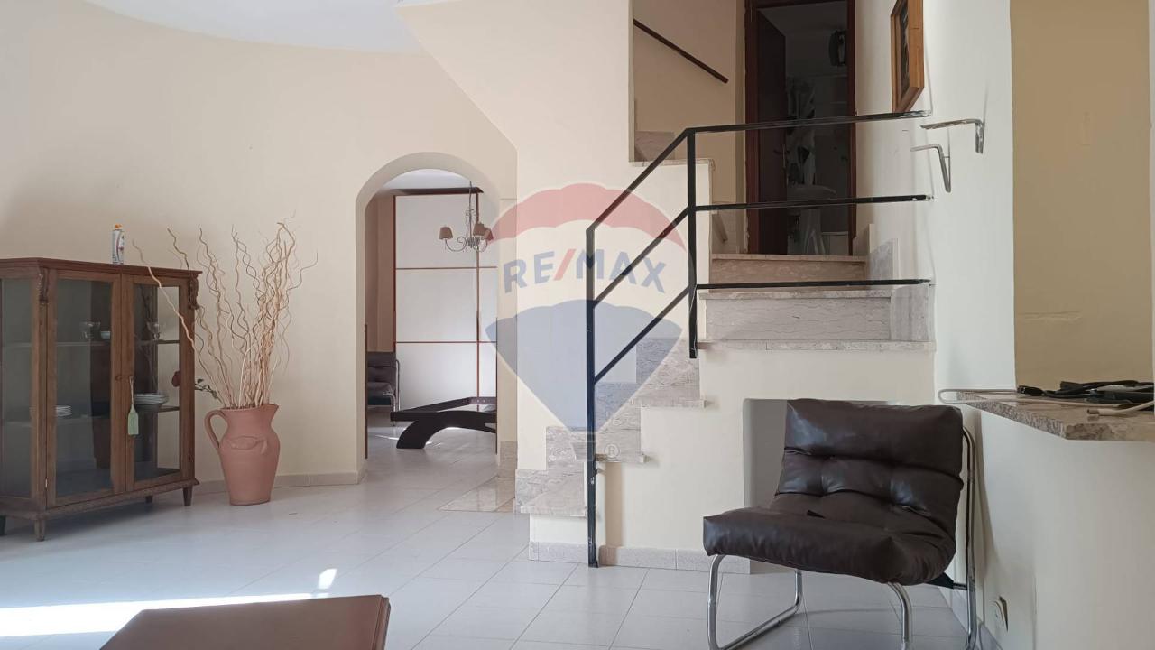 casa indipendente in vendita a Minturno