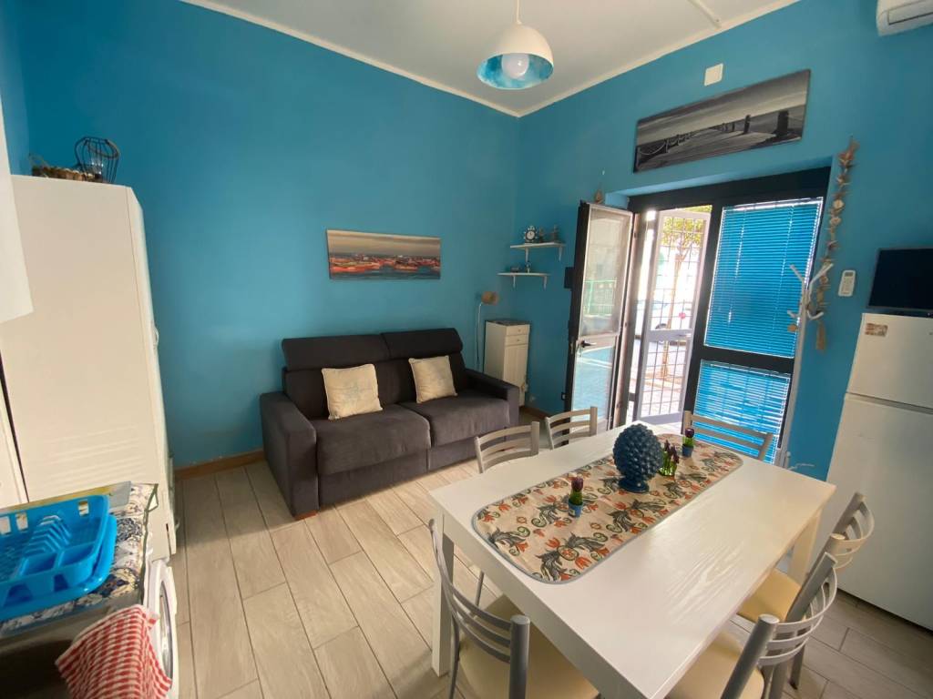 appartamento in vendita a Minturno in zona Scauri