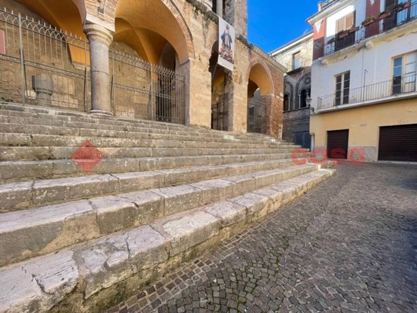 appartamento in vendita a Minturno in zona Scauri