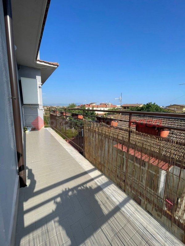 appartamento in vendita a Minturno in zona Scauri