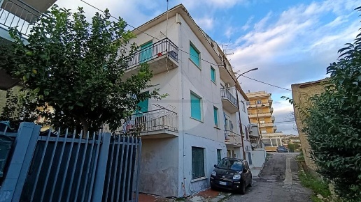 casa indipendente in vendita a Minturno in zona Scauri