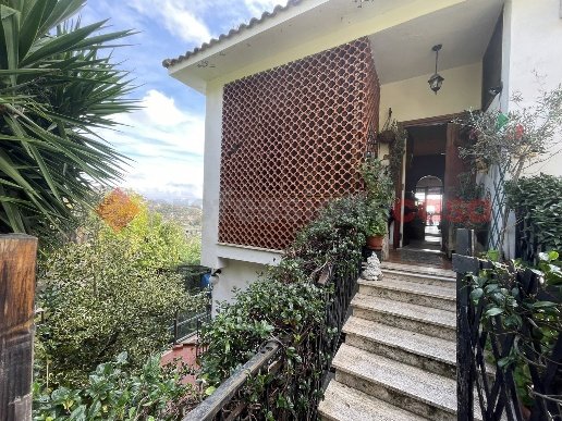 casa indipendente in vendita a Minturno in zona Tremensuoli