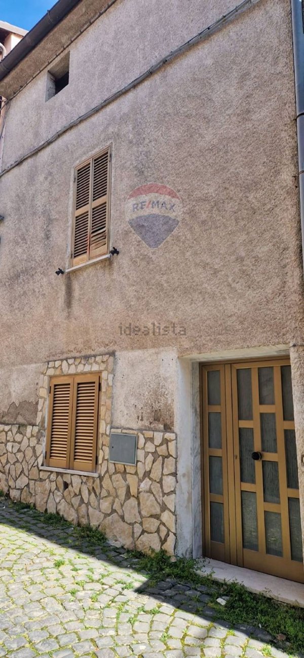 appartamento in vendita a Minturno in zona Pulcherini