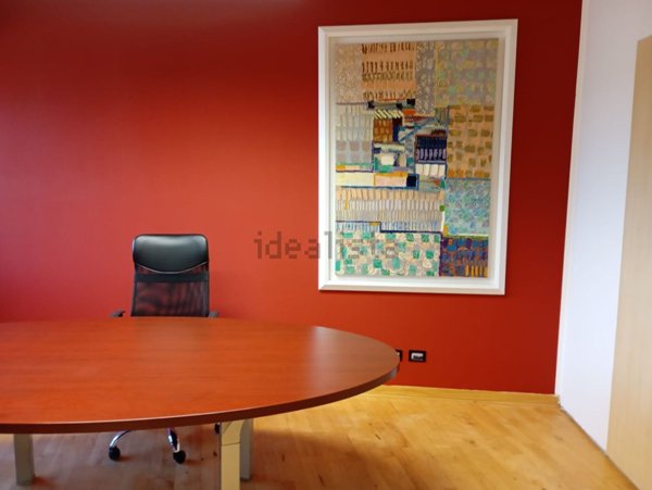 ufficio in vendita a Minturno in zona Marina