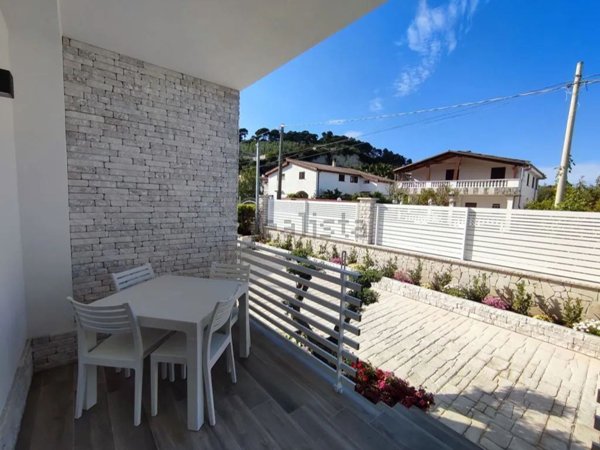 casa indipendente in vendita a Minturno in zona Marina