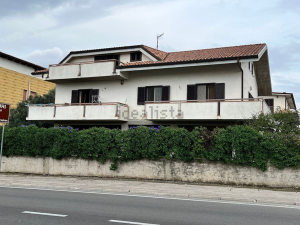 appartamento in vendita a Minturno in zona Scauri