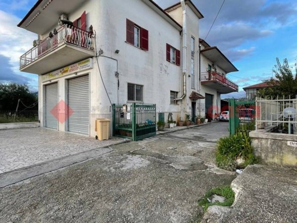 appartamento in vendita a Minturno in zona Marina