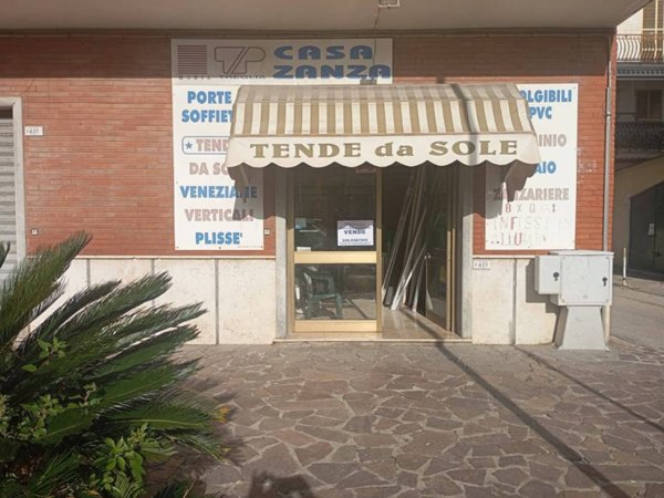 appartamento in vendita a Minturno in zona Scauri